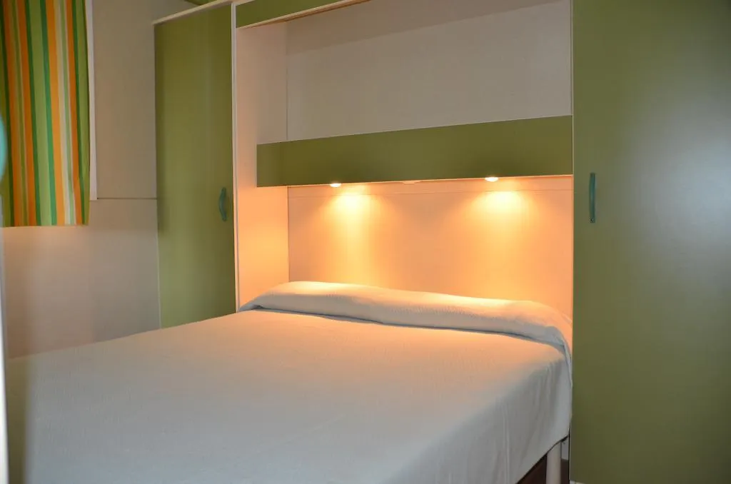 Bungalows Camping Canos De Meca Hotel Barbate Campsite